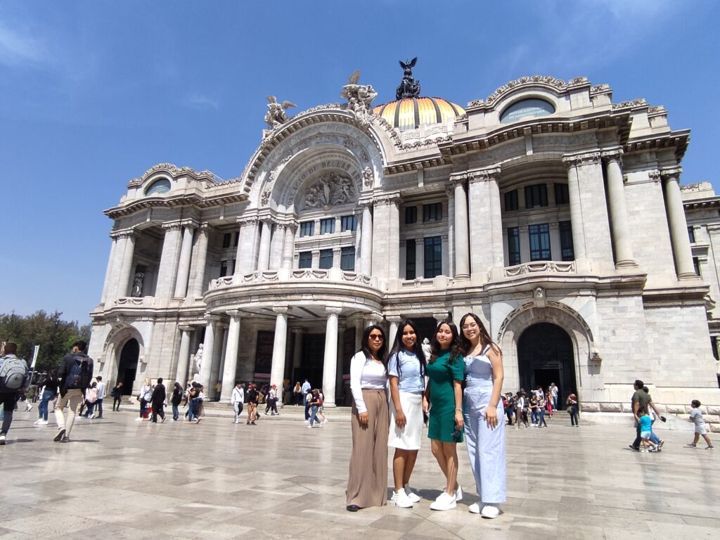 Acercamiento al arte y cultura